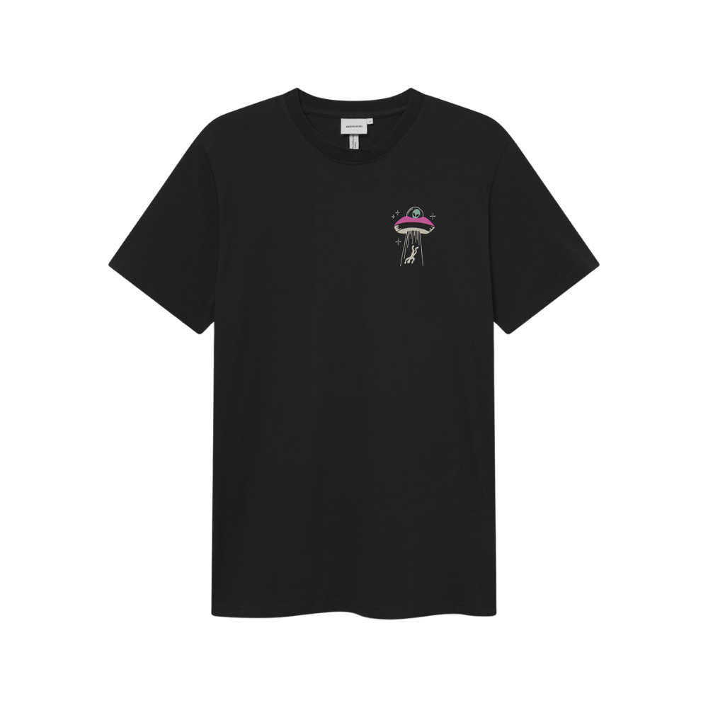 Dedicated - Stockholm UFO Chest  - Black - T-Shirt