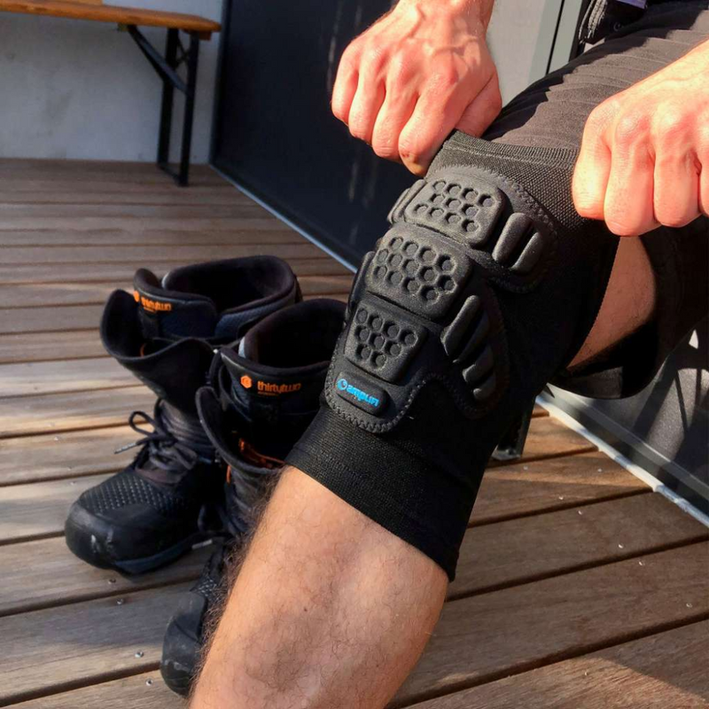Amplifi - Knee Sleeve - Black - Knieschützer Snow