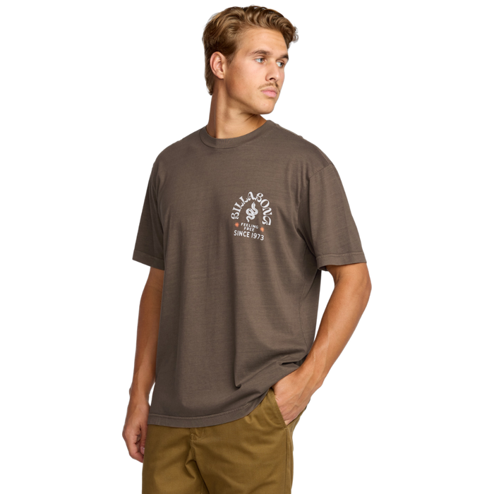 Billabong - Coiled Premium WW SS - Dark Brown - T-Shirt