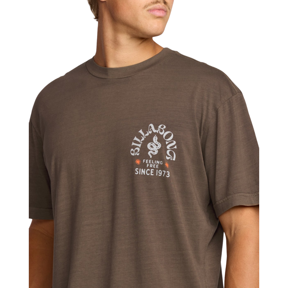 Billabong - Coiled Premium WW SS - Dark Brown - T-Shirt