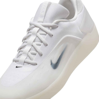 Nike - Nike SB Zoom Nyjah 4 - White/Black-White-Black - Skateschuh