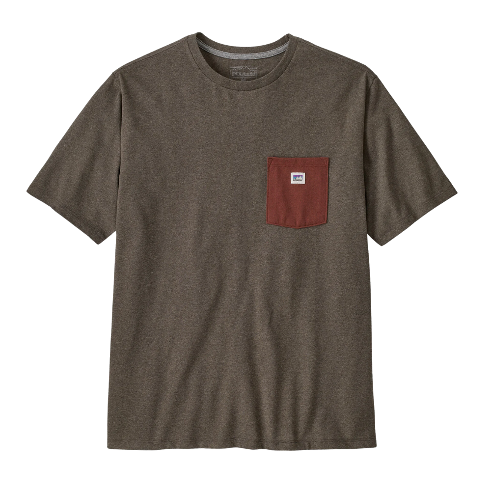 Patagonia - Ms Shop Sticker Pocket Responsibili-Tee - Black w/Basin Green - T-Shirt