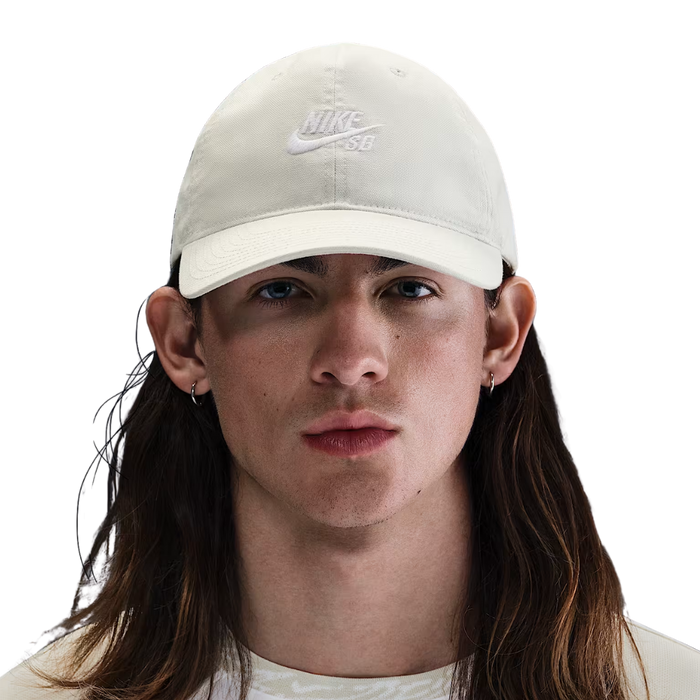 Nike - U Nk Club Cap U Fb Sb S24 L - Light Bone/White - Snapback Cap