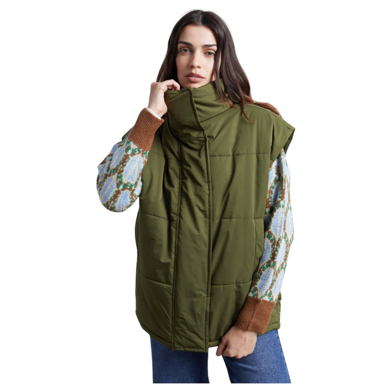 vest