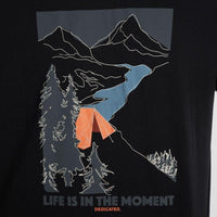 T-Shirt Stockholm Camping Moments - Dedicated - Black
