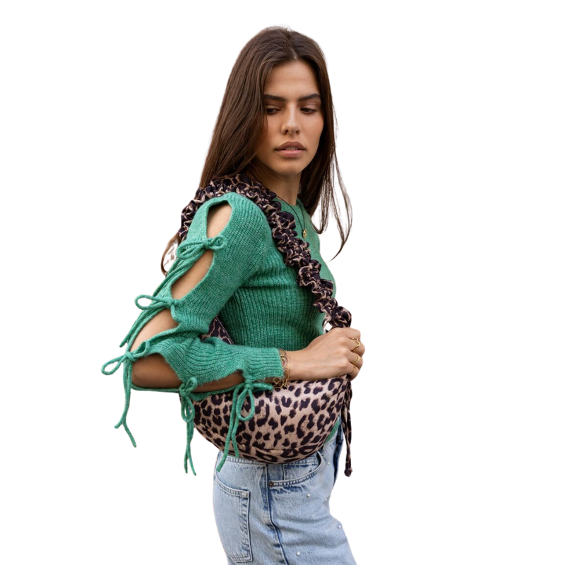 Bag crossbody ruffle strap