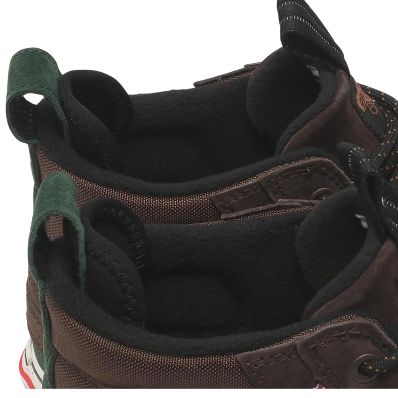 VANS UNISEX SCHUHE - UA SK8-Hi Del Pato MTE-2 - brown/green - UNISEX SCHUHE 