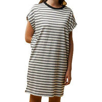 Sunea T-Shirt Kleid - Melawear - Thin Stripes Schwarz - Kleid Kurz