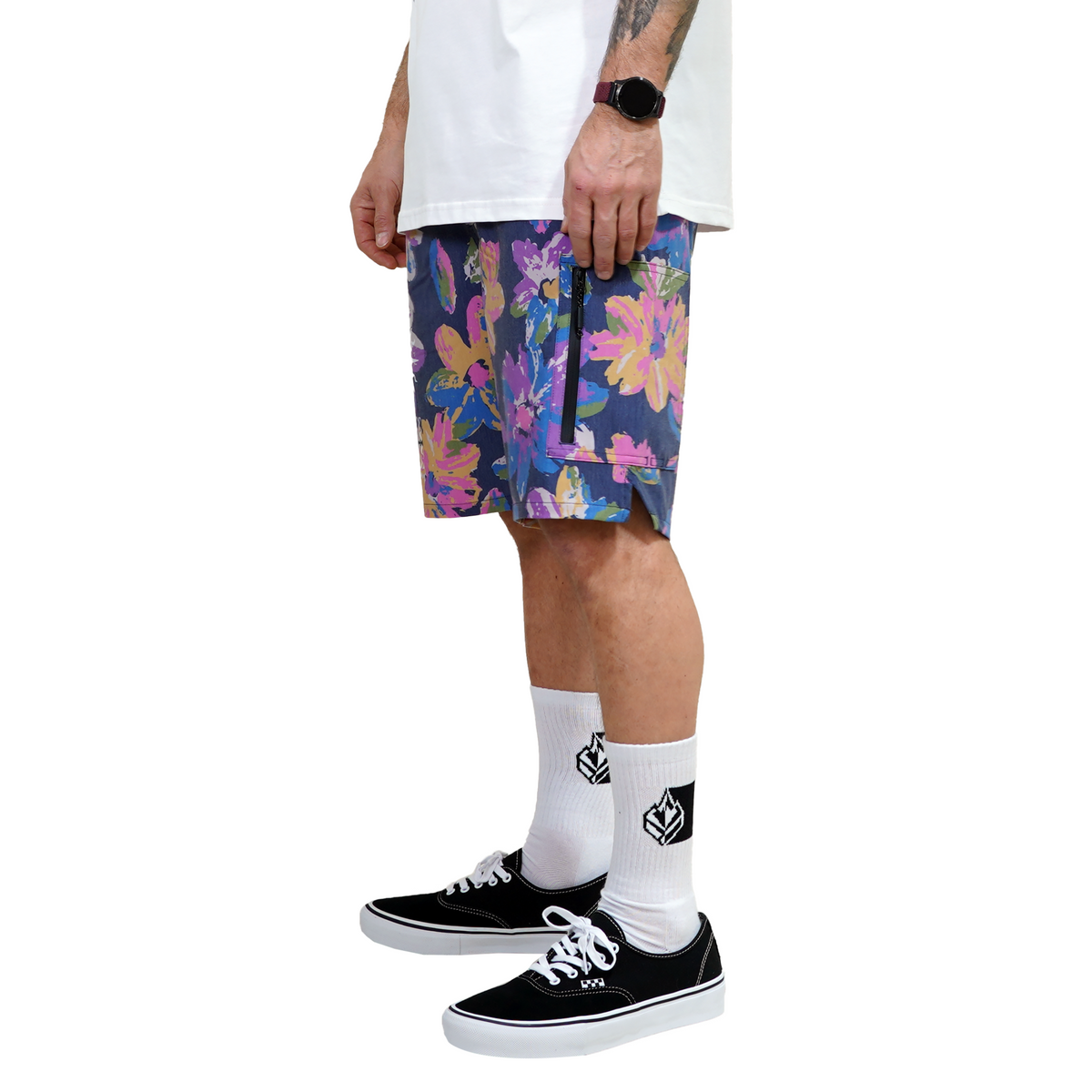 Typhon Lavender Bild 1