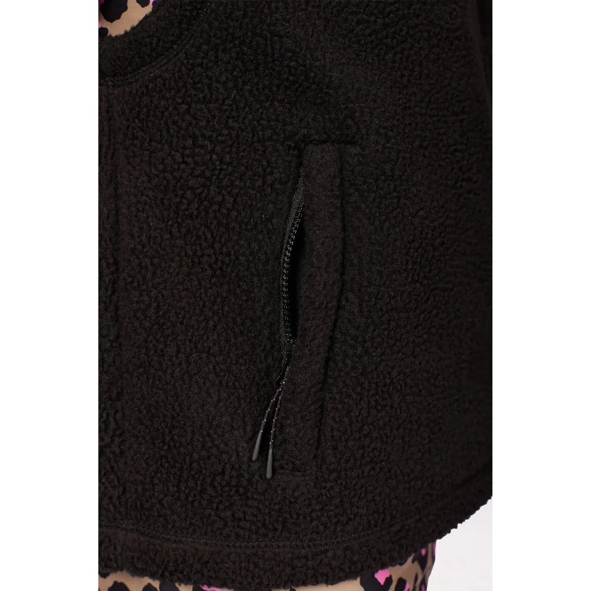 Boxy Sherpa Vest Black Bild 4