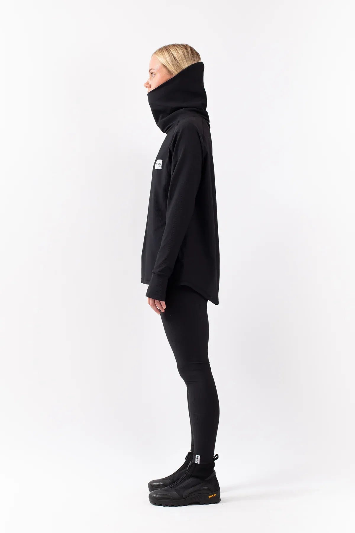 Icecold Loose Fit Rib Top Black Bild 3