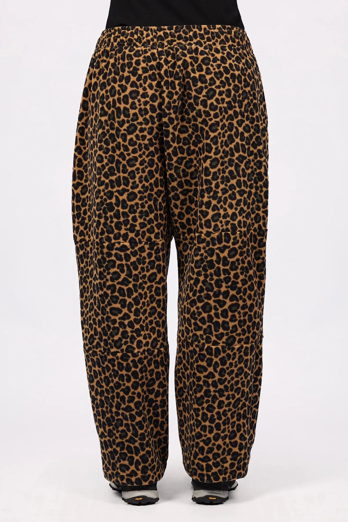 Versa Fleece Pants Leopard Bild 2