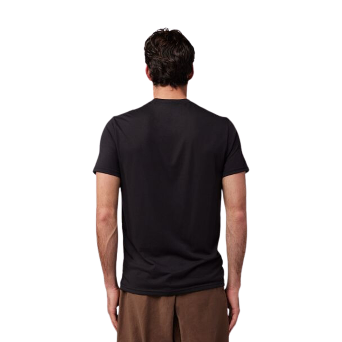 The World SS Tech Tee Black Bild 2