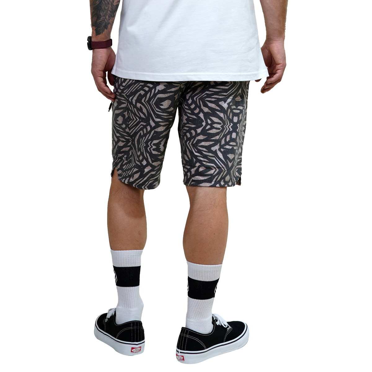 Typhon - Phieres - Black Sand - Hybrid Short