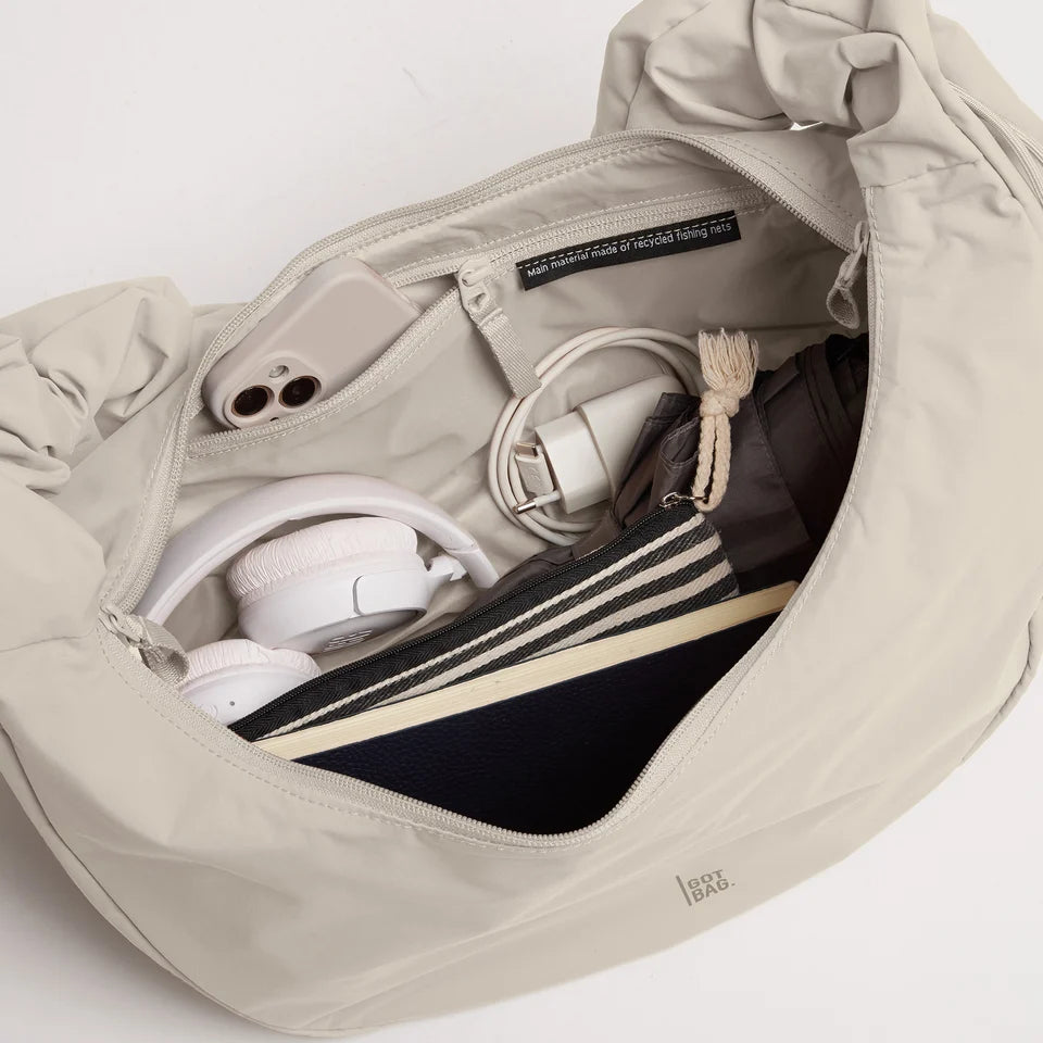 Moon Bag Ruffle Soft Shell Bild 3