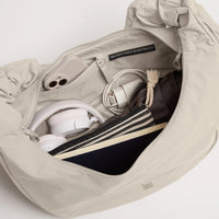 Moon Bag Ruffle Soft Shell Bild 3