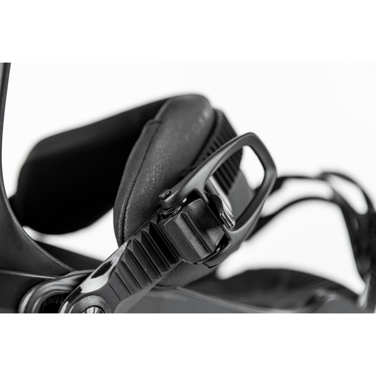 Cosmic Ultra Black Bild 6