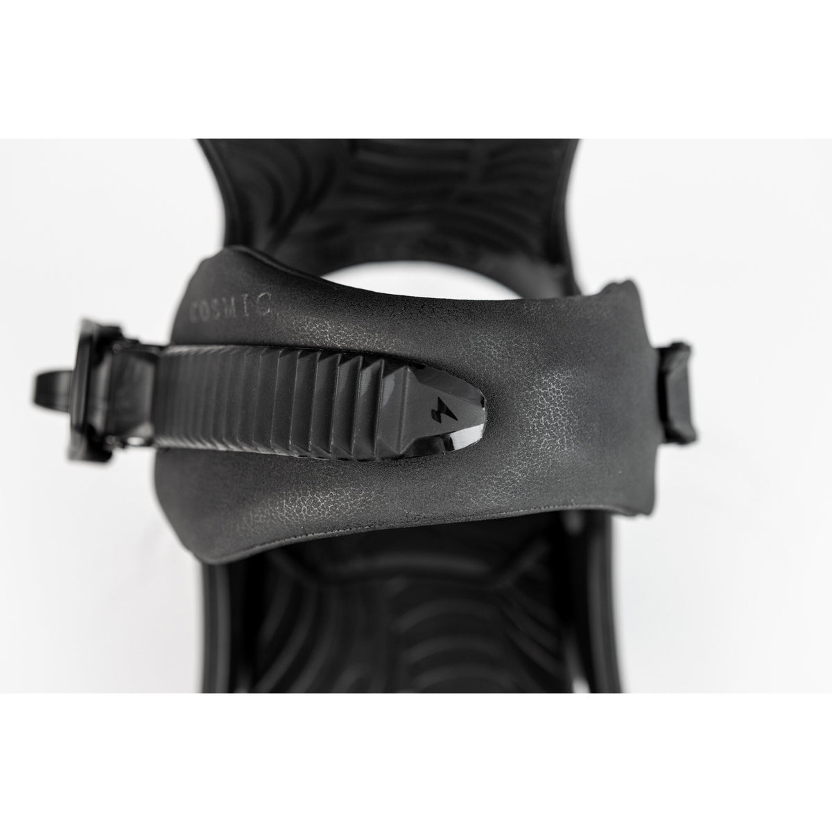 Cosmic Ultra Black Bild 8