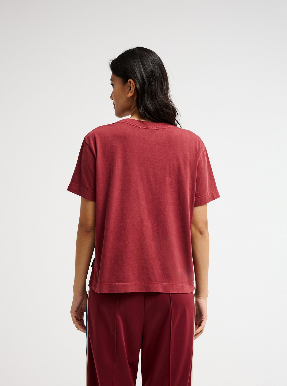 Essential SS Tee Oxblood Red Bild 4