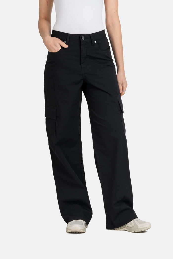 Women Mia Cargo BR Deep Black Bild 1
