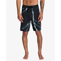 Rvca x Clay Trunk Black Resin Bild 1