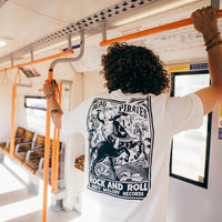Dead Pirates Off-white Bild 5