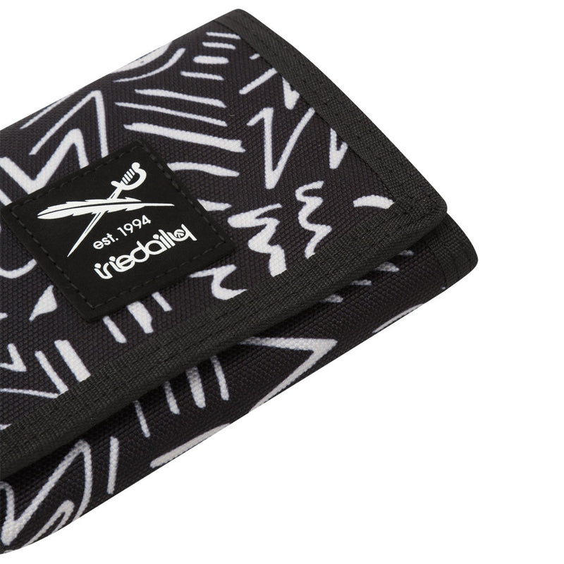 Resort Wallet Black White Bild 3
